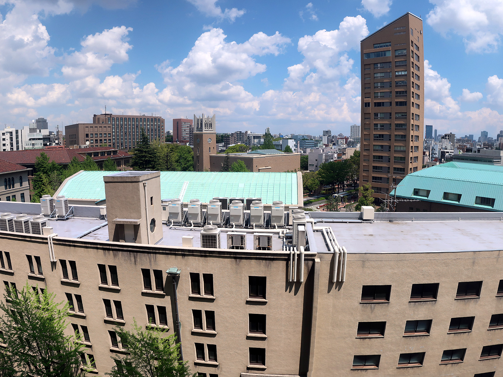 早稲田キャンパス8号館5階から 東京の栞（090） - 赤猫丸平の片付かない部屋